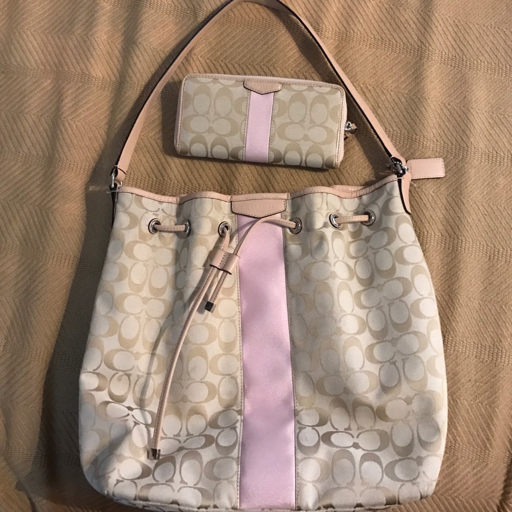 Coach Purse & Wallet